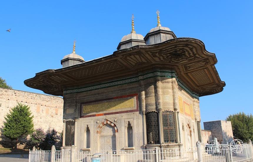 چشمه سلطان احمد سوم در اسکودار